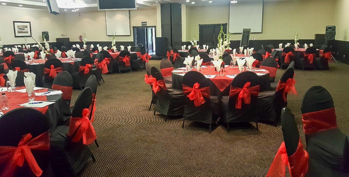 Safari Hotel & Convention Centre Rustenburg Eksteriør billede