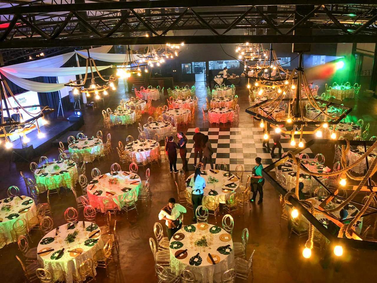 Safari Hotel & Convention Centre Rustenburg Eksteriør billede