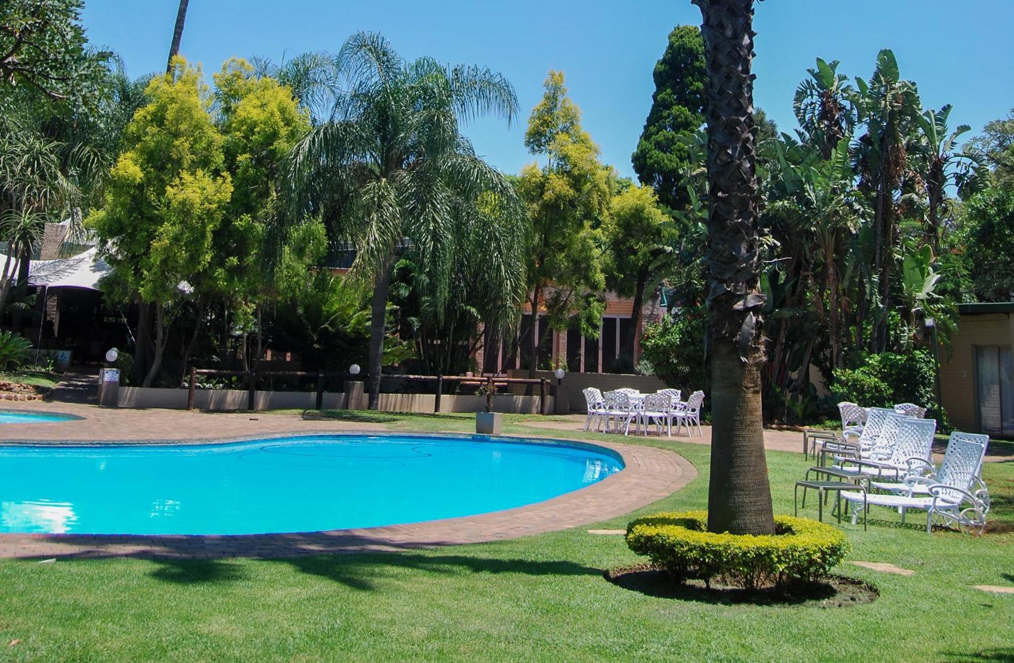 Safari Hotel & Convention Centre Rustenburg Eksteriør billede